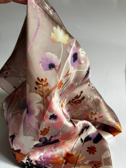 Tuch mit Blumen